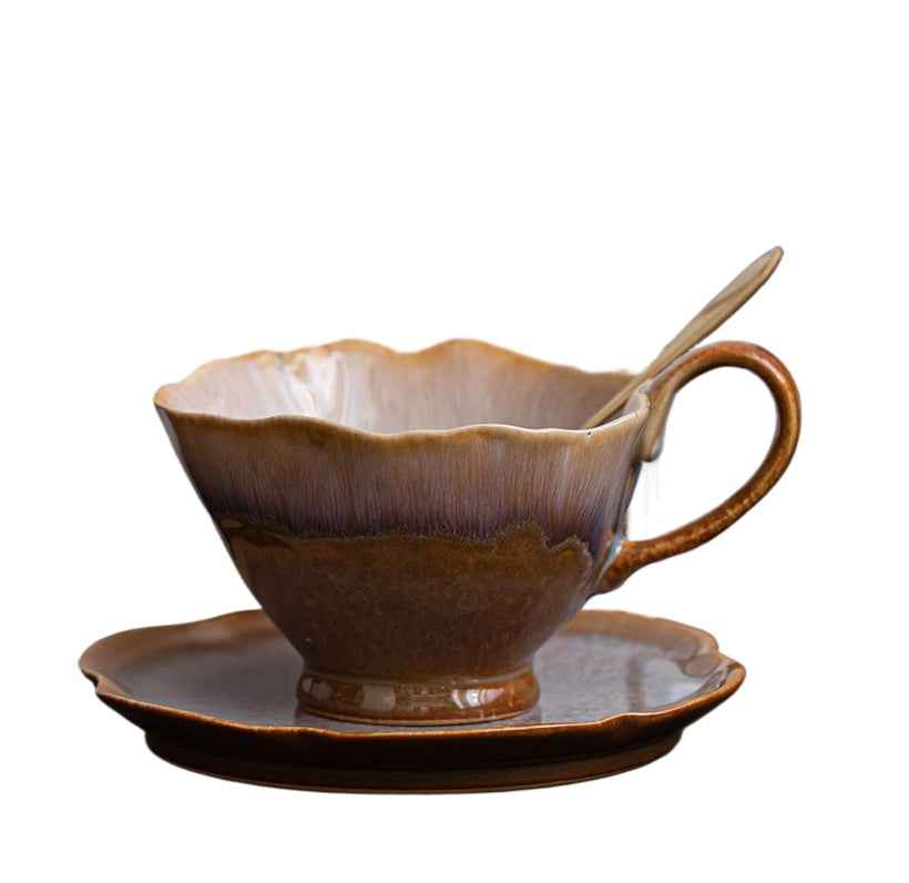 Petal-shaped coffee cup